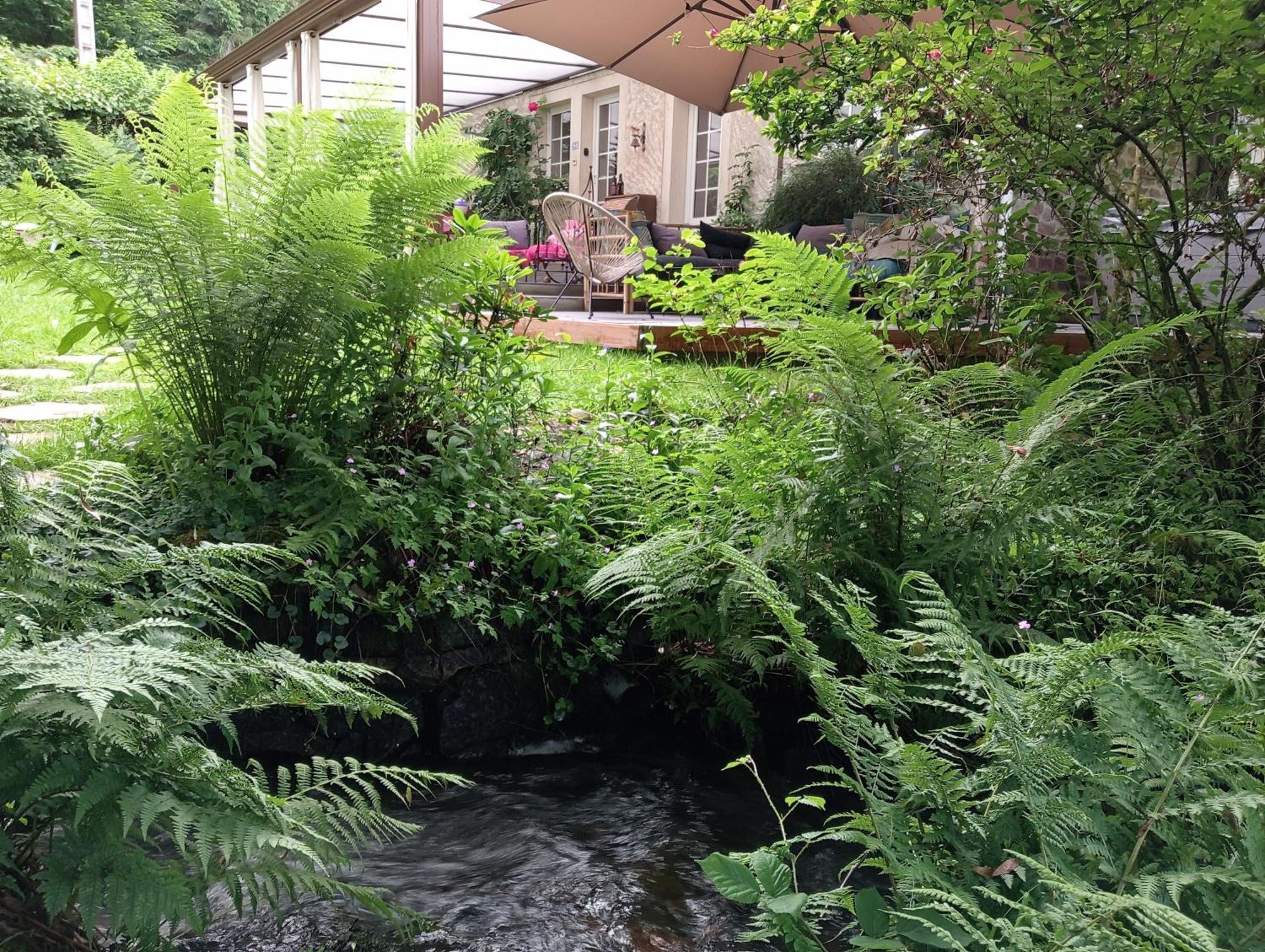 Du Ruisseau